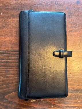 Vintage Coach Water Buffalo Hide Wallet/Passport Credit Card Case Black Leather